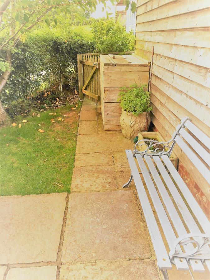 Oak Cottage Taunton Exterior foto